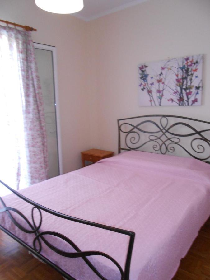 Milka'S Old Corfu Town Apartment Eksteriør billede