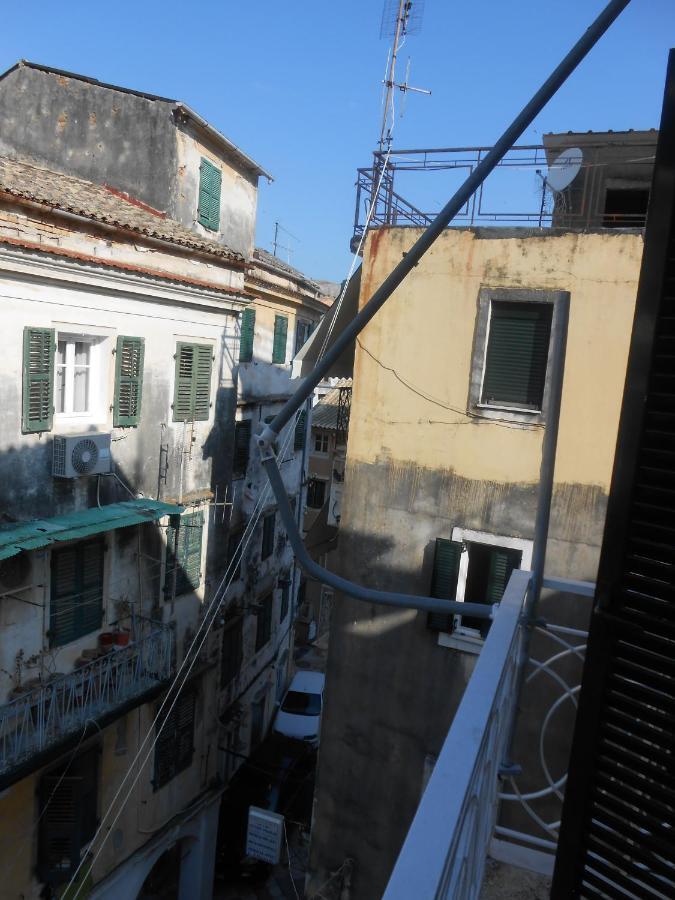 Milka'S Old Corfu Town Apartment Eksteriør billede